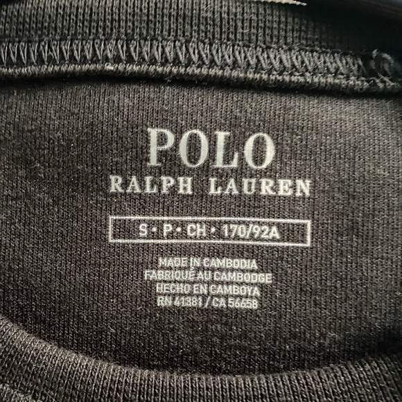 Sweater - Picture 3 of 3